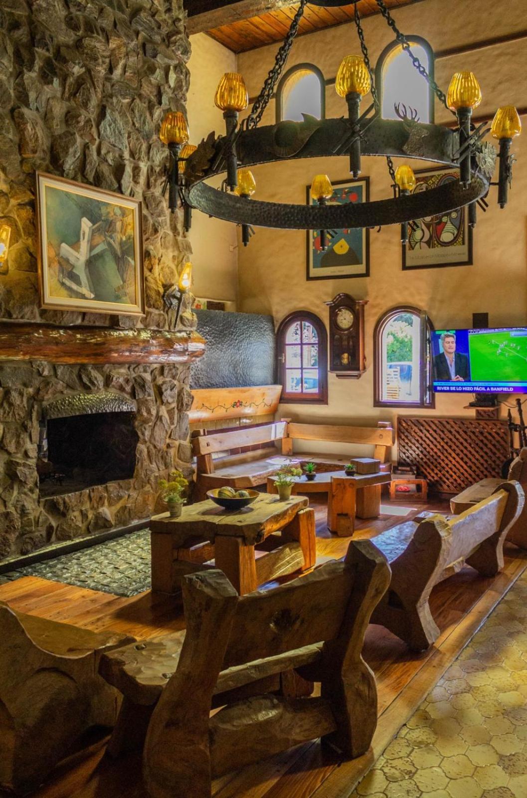 Hosteria La Posta Del Cazador Сан-Мартин-де-лос-Андес Экстерьер фото