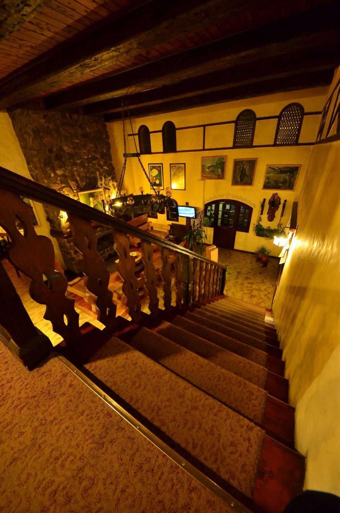 Hosteria La Posta Del Cazador Сан-Мартин-де-лос-Андес Экстерьер фото